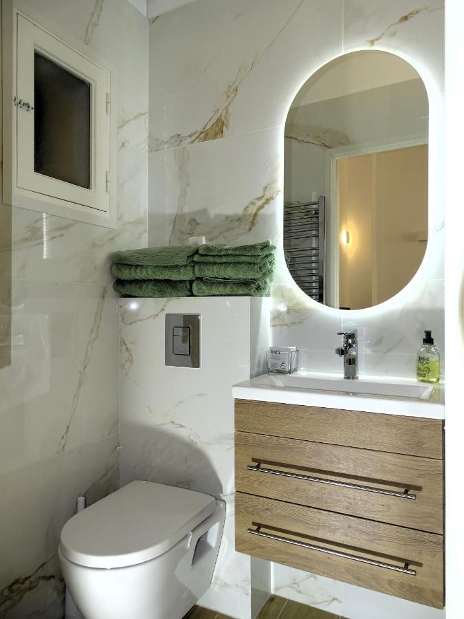 Augustins Fountain Studio Cosy Aix Centre Historique A 3 Minutes De Cours Mirabeau -Wifi-Smart Tv-Rue Calme Экс-ан-Прованс Экстерьер фото